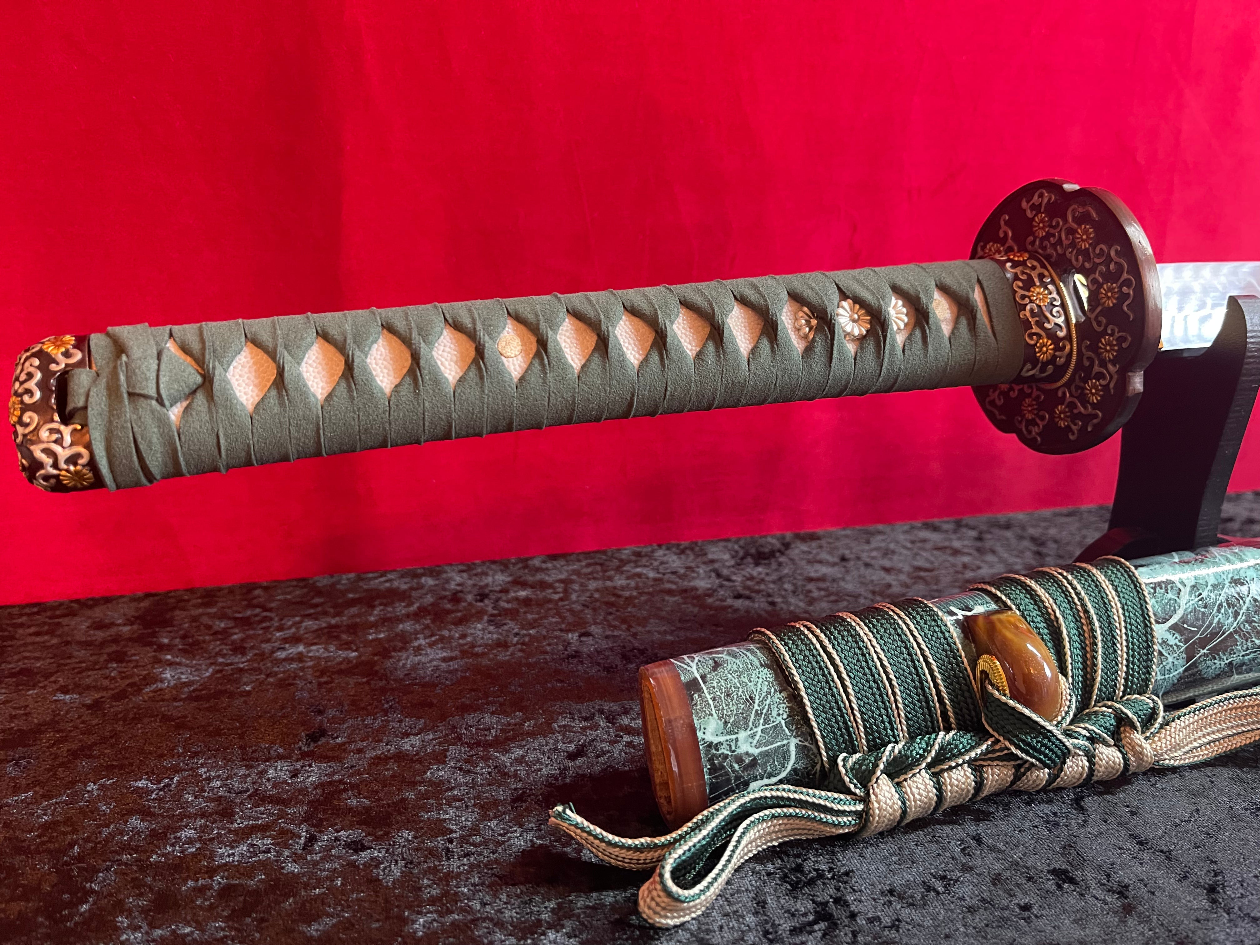 Green Goblin Katana - Handmade Samurai Sword in T10 Steel