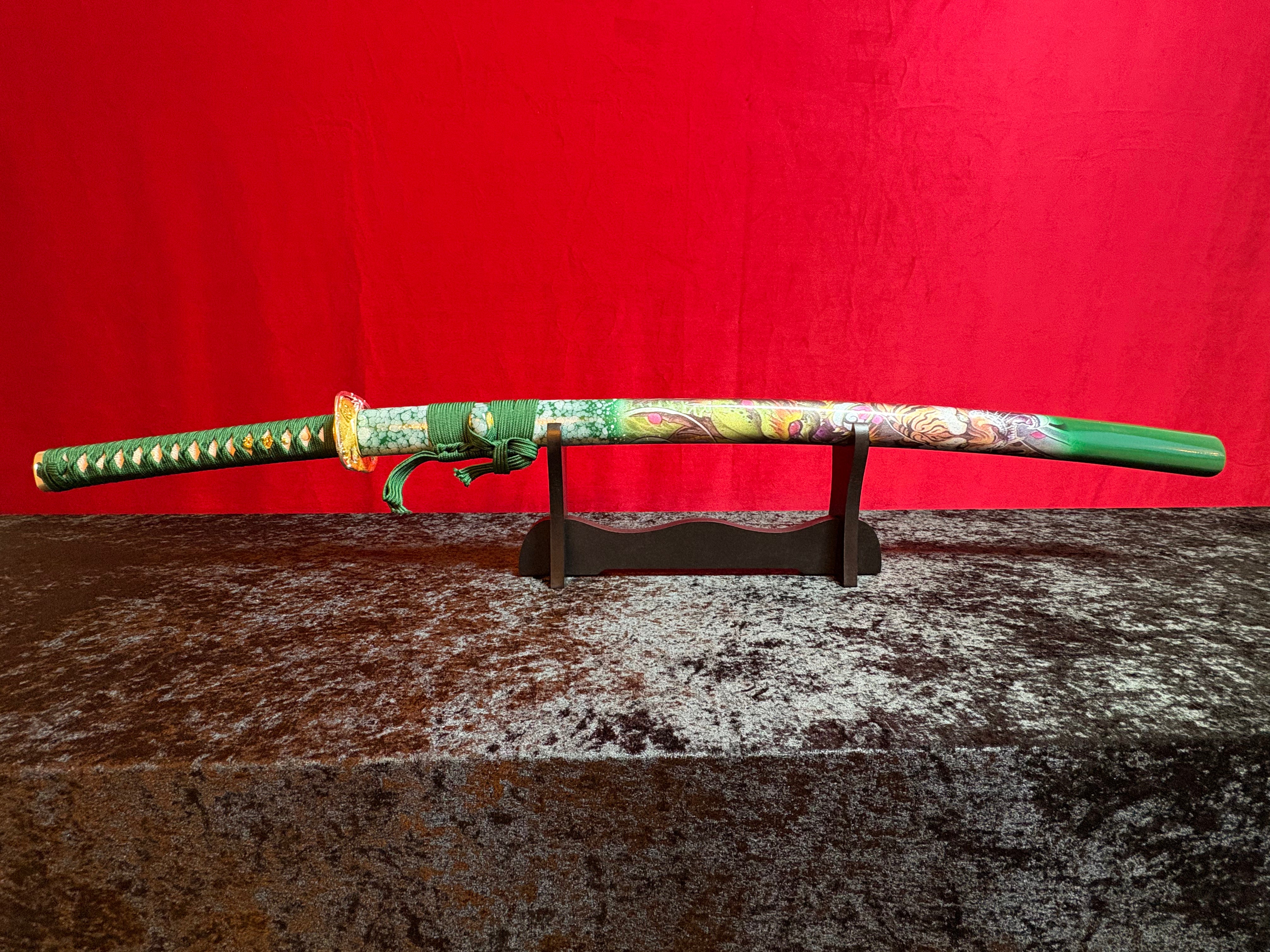 Green Tiger Katana - Handgjort Samurajsvärd i T10-stål