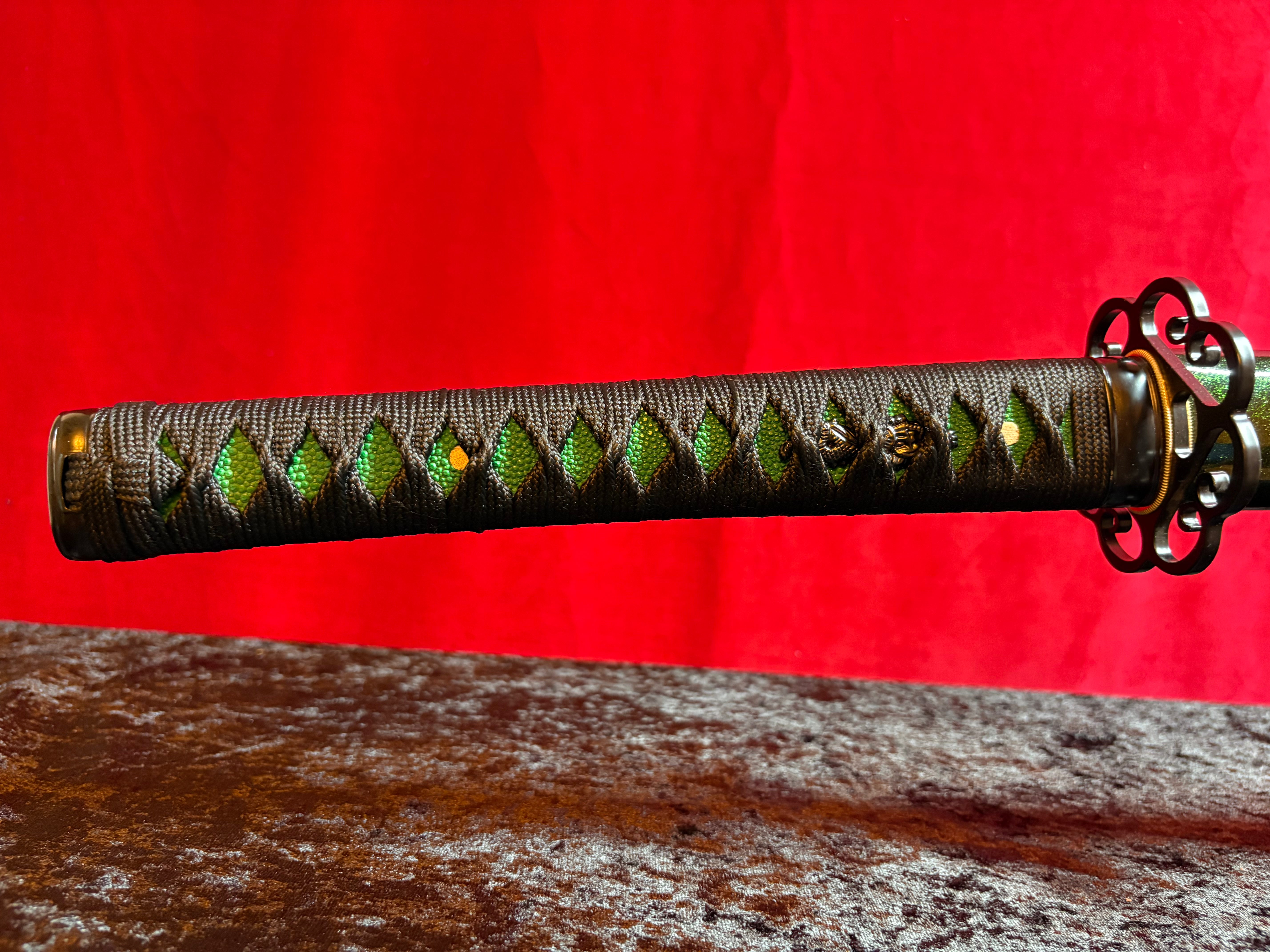 Emerald Forest Katana - Handgjort Samurajsvärd i T10-stål