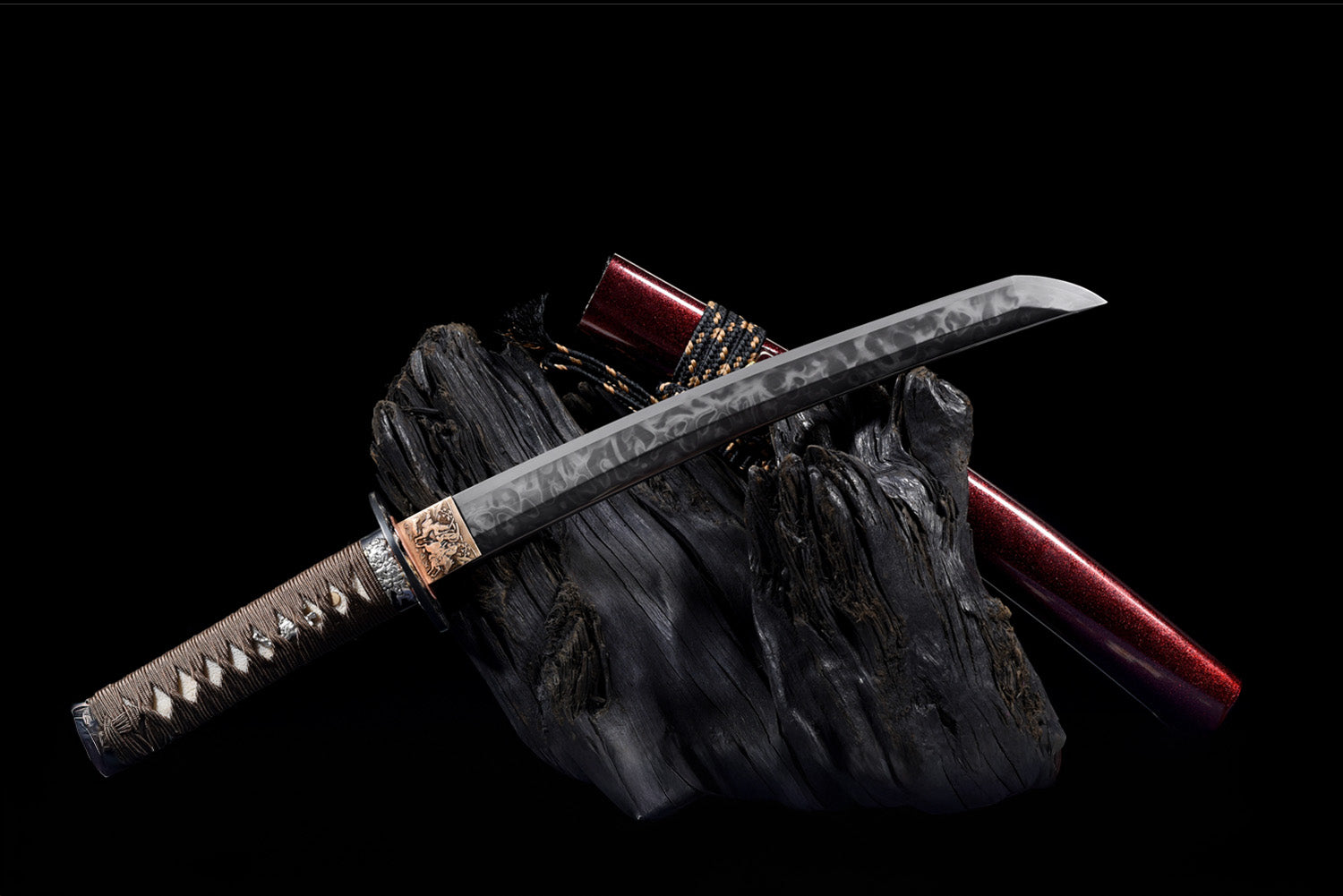 Amazing Flames Tanto