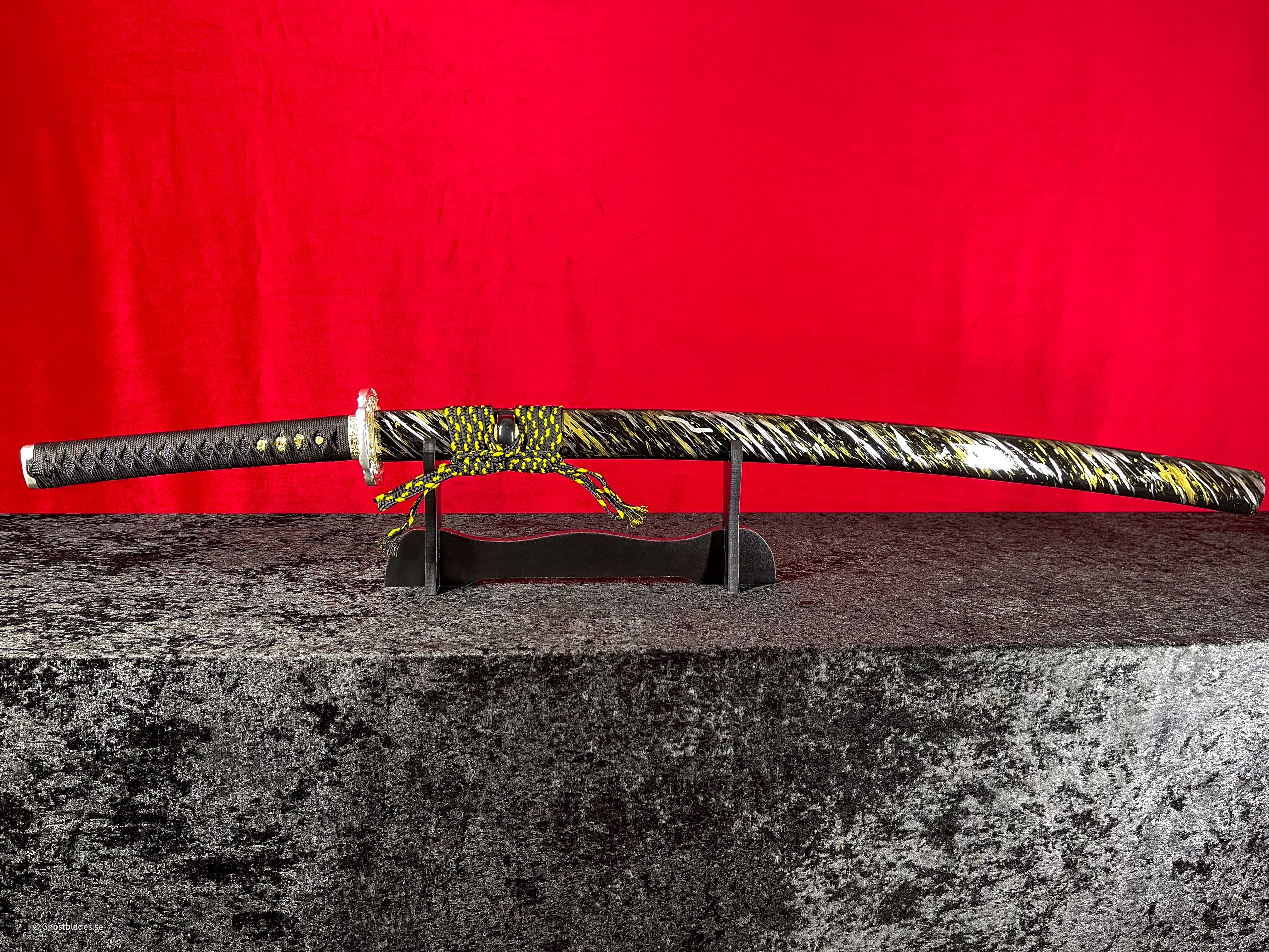 Black Chapel Katana - Handgjort Samurajsvärd i T10-stål