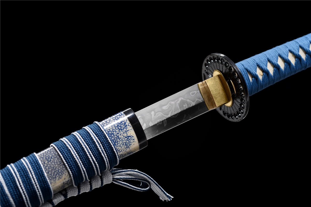 Blue Sky Katana – T10-stål med Hitatsura Hamon