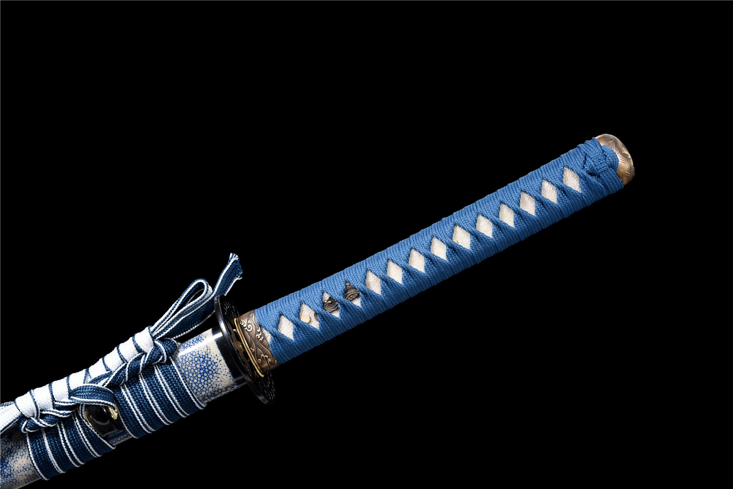 Blue Sky Katana – T10-stål med Hitatsura Hamon