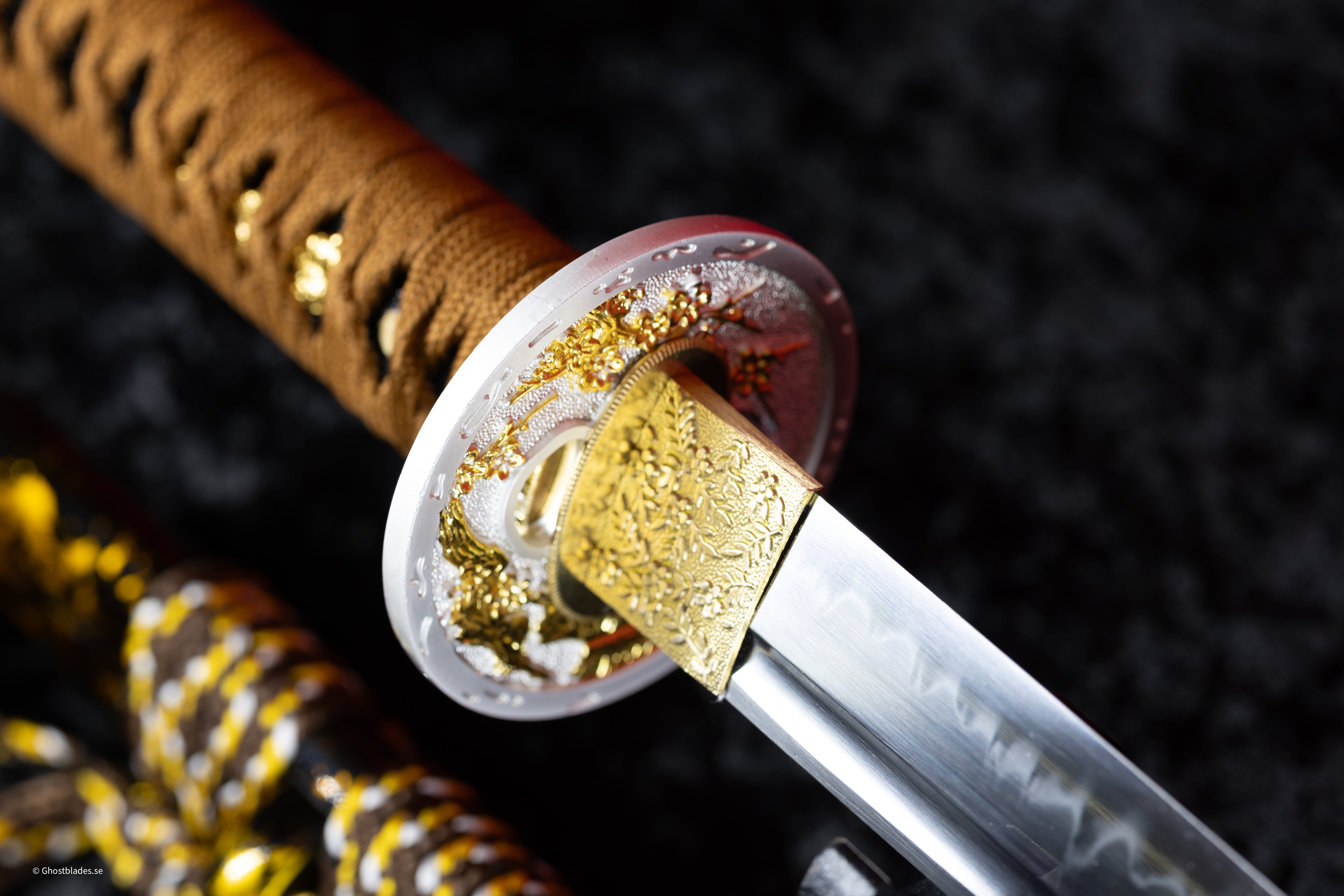 Burning Beauty Katana - Handmade Samurai Sword in T10 Steel