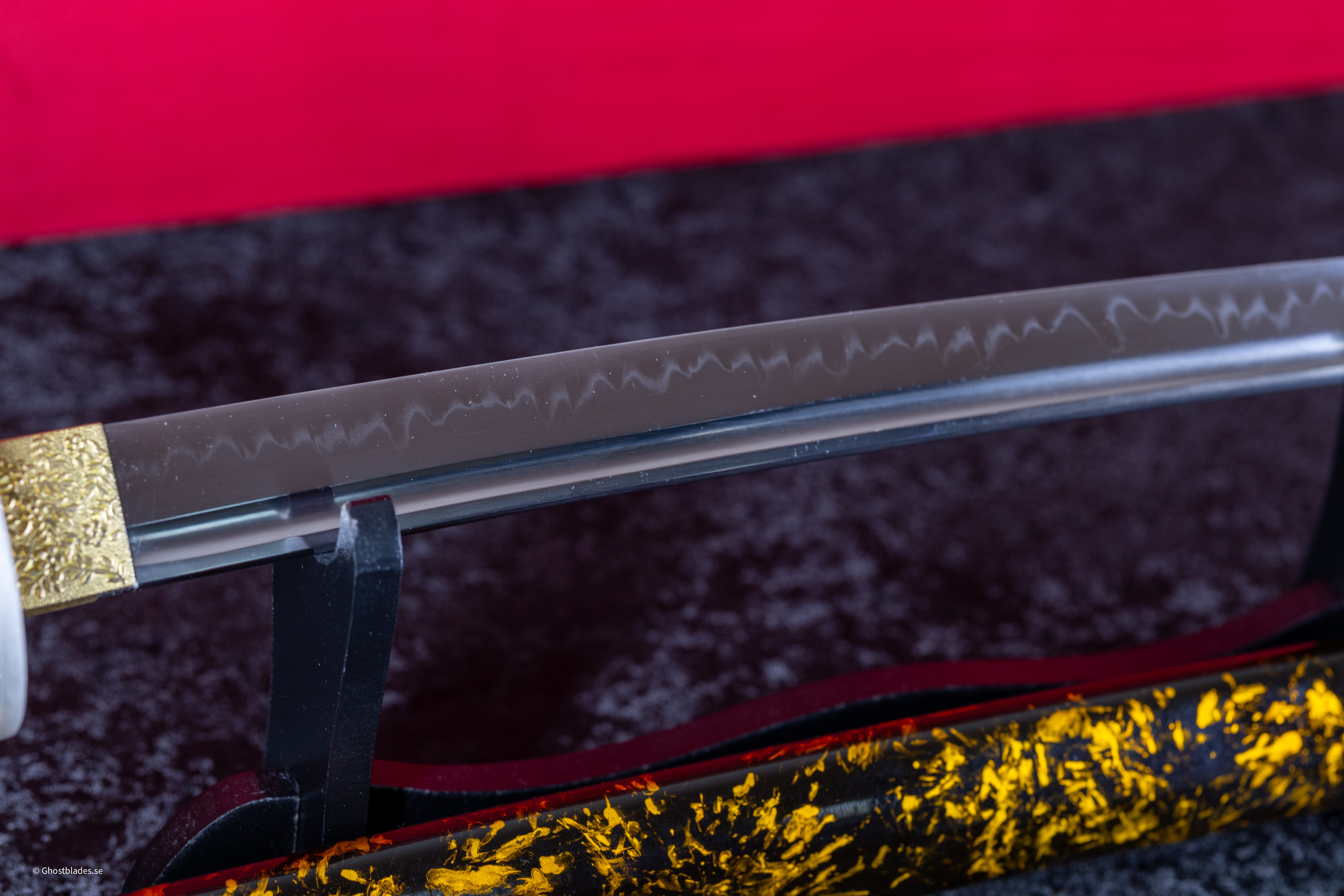 Burning Beauty Katana - Handmade Samurai Sword in T10 Steel
