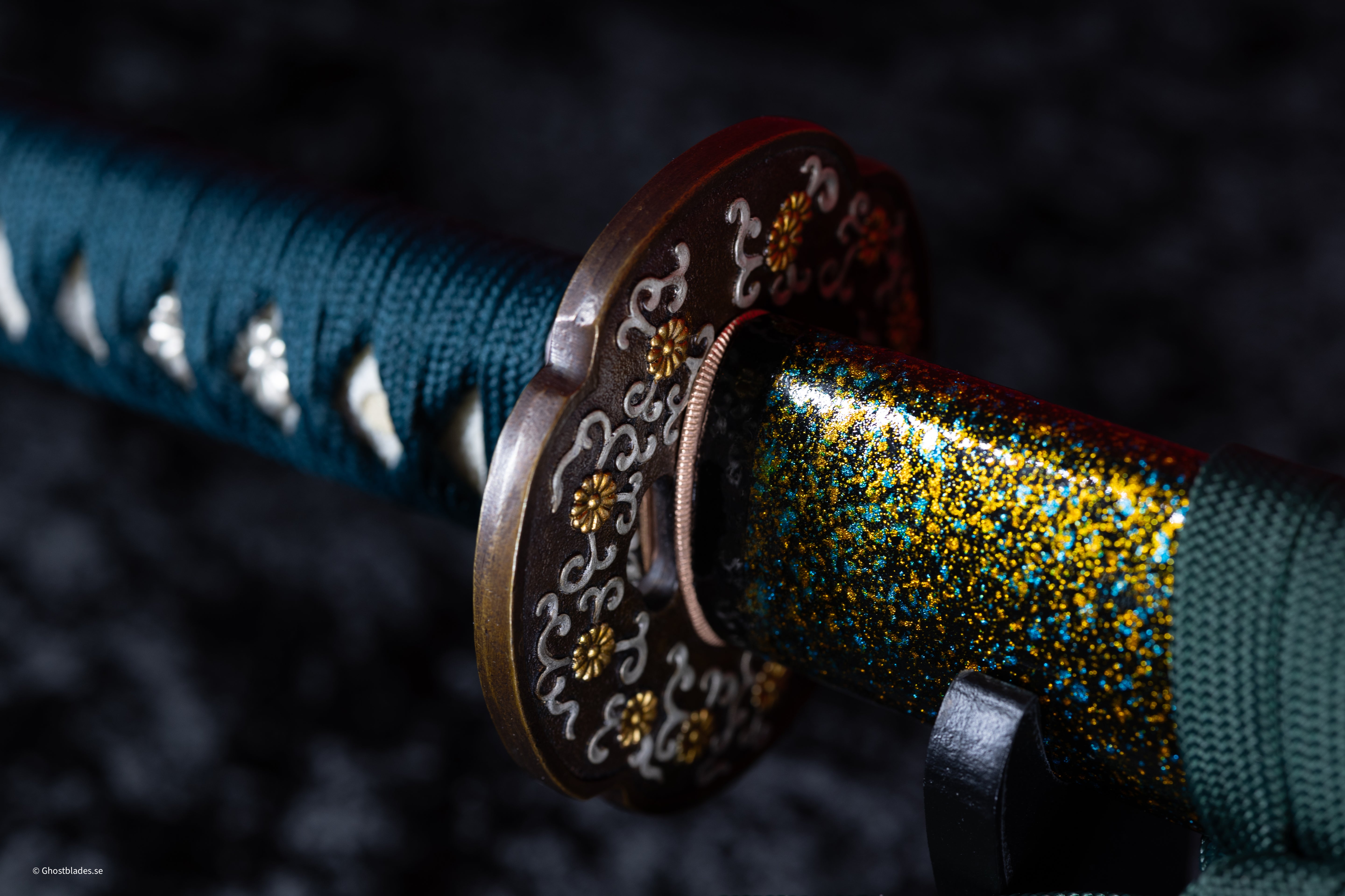 Cut the Noise Katana - Handmade Samurai Sword in T10 Steel