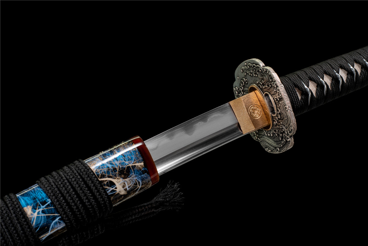 Flow Katana – Tre-delad Sanmai med T10 och Vikstål med Bohi