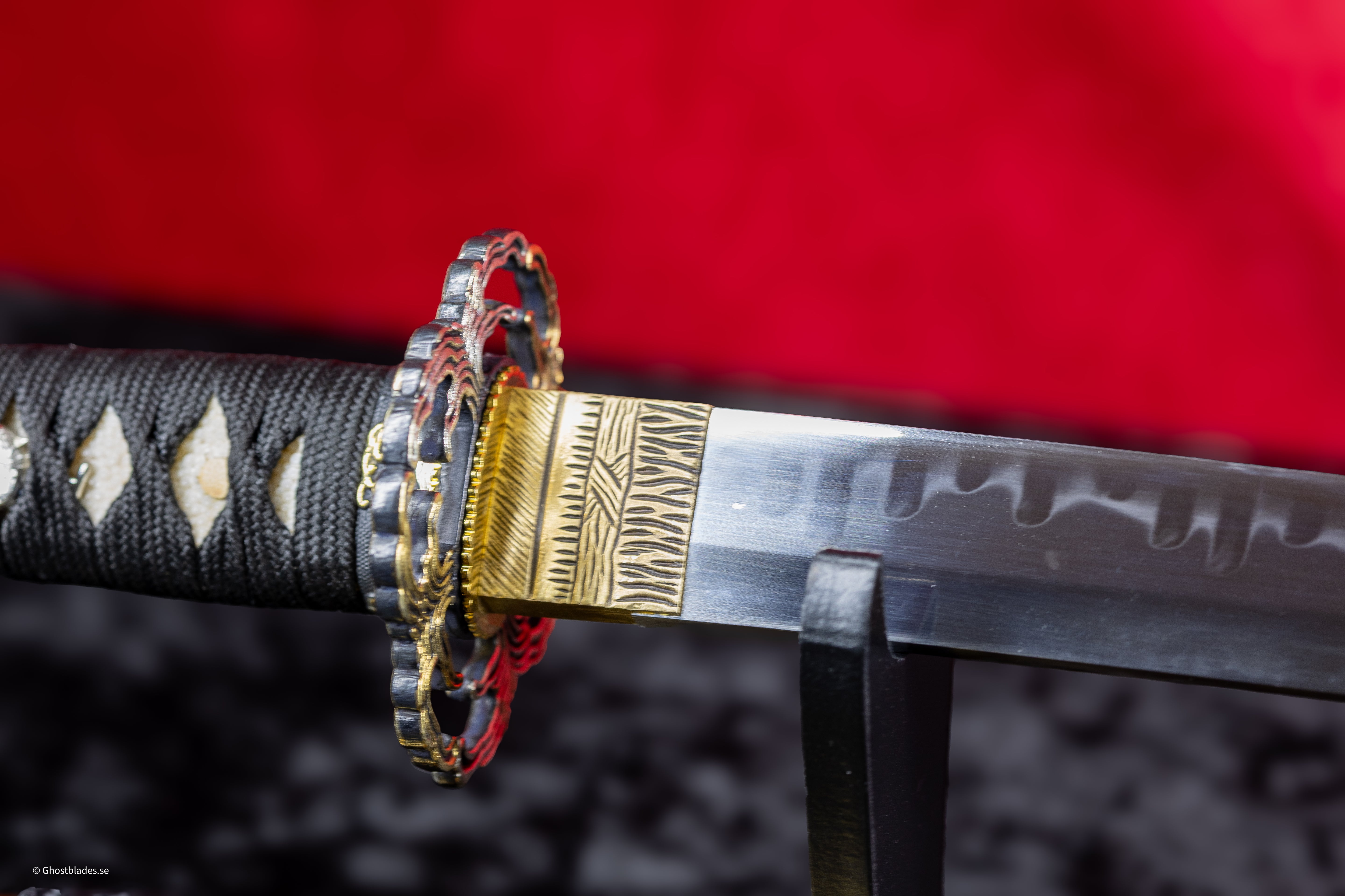 Golden Nebula Katana - Handmade Samurai Sword in T10 Steel