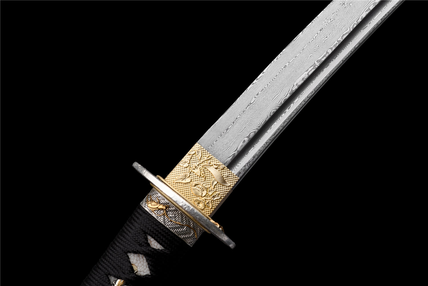 Golden Leaf Tanto