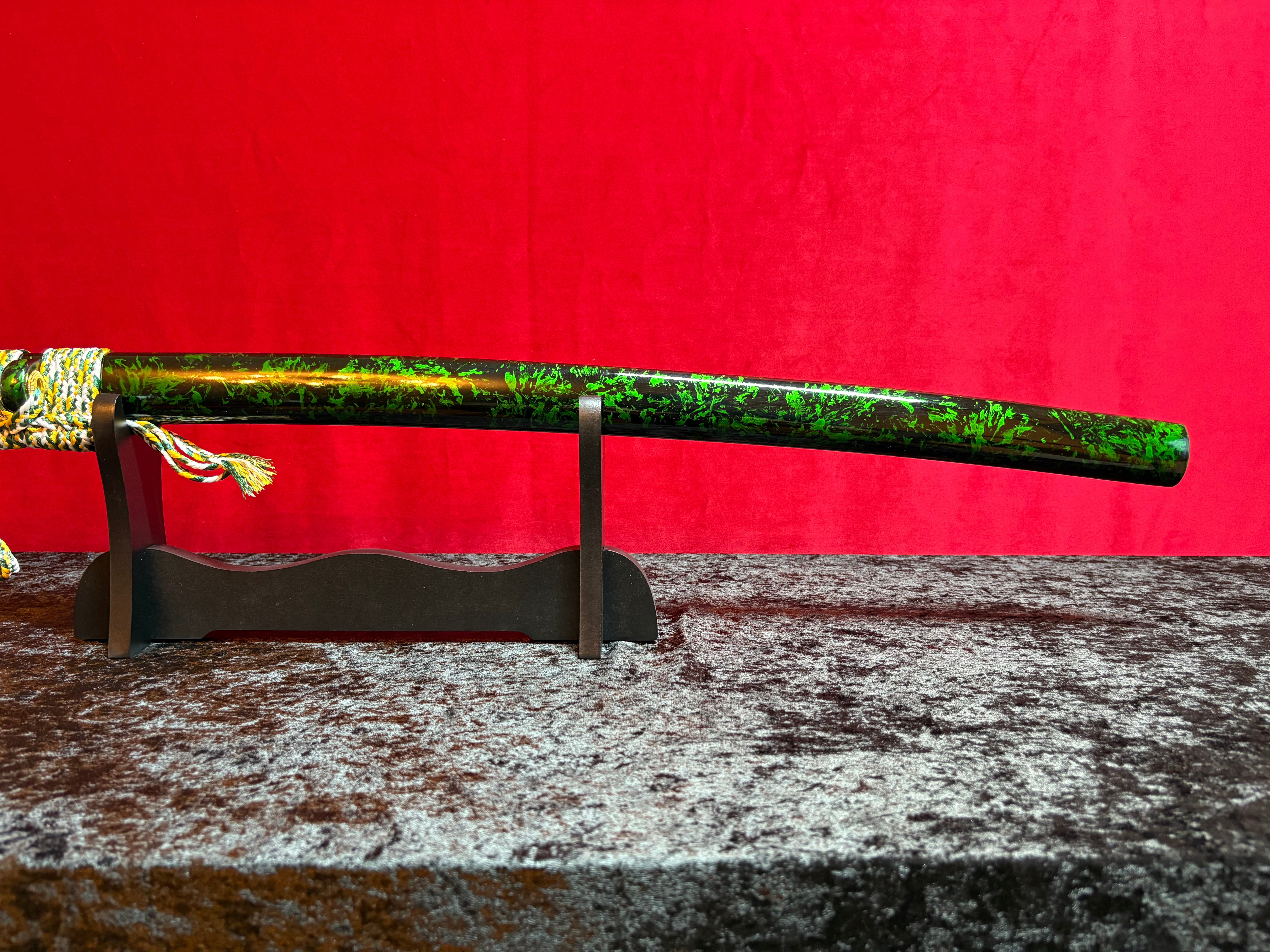 Green Vein Katana - Handmade Samurai Sword in T10 Steel with Hamon