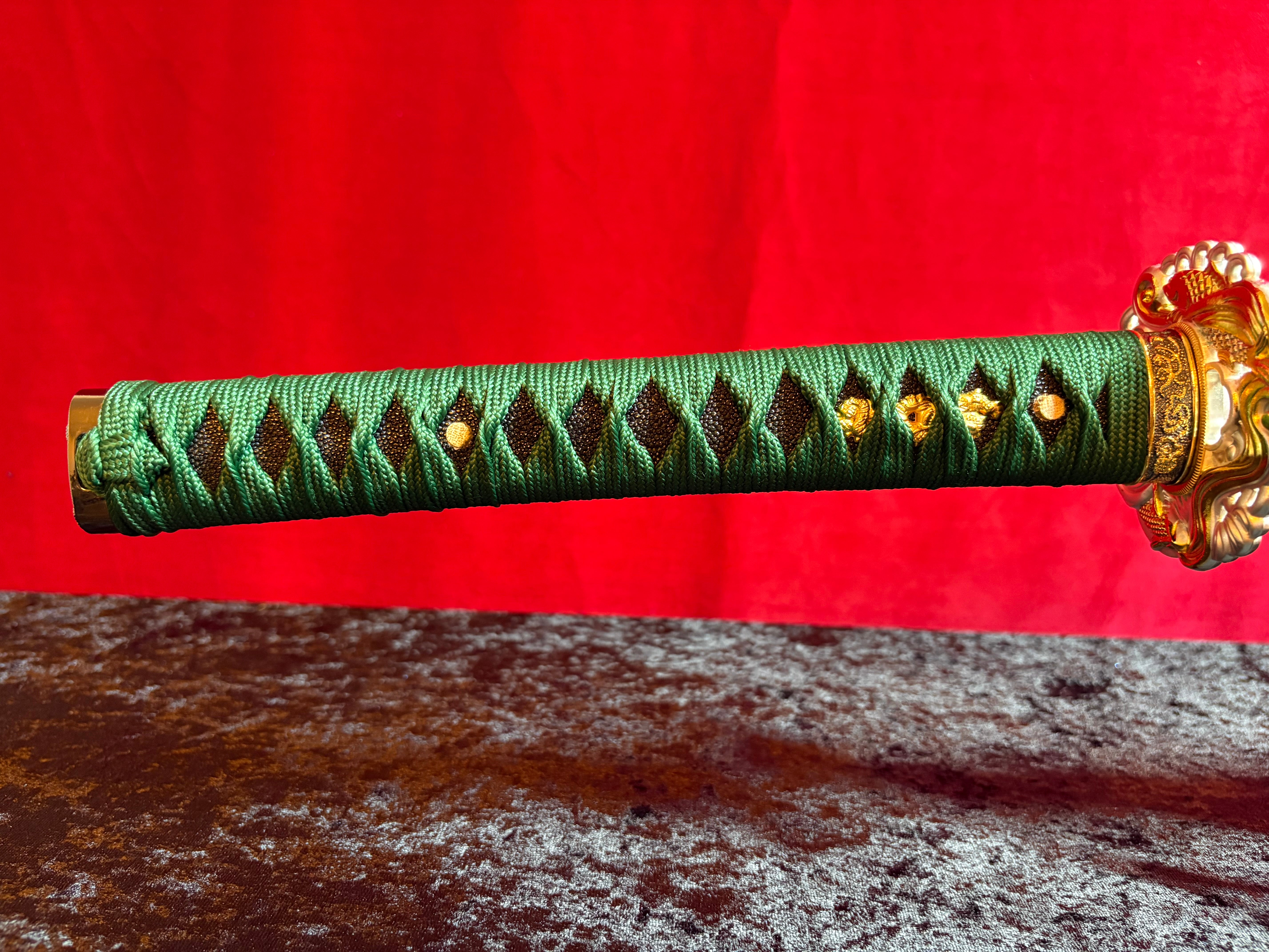 Green Vein Katana - Handmade Samurai Sword in T10 Steel with Hamon