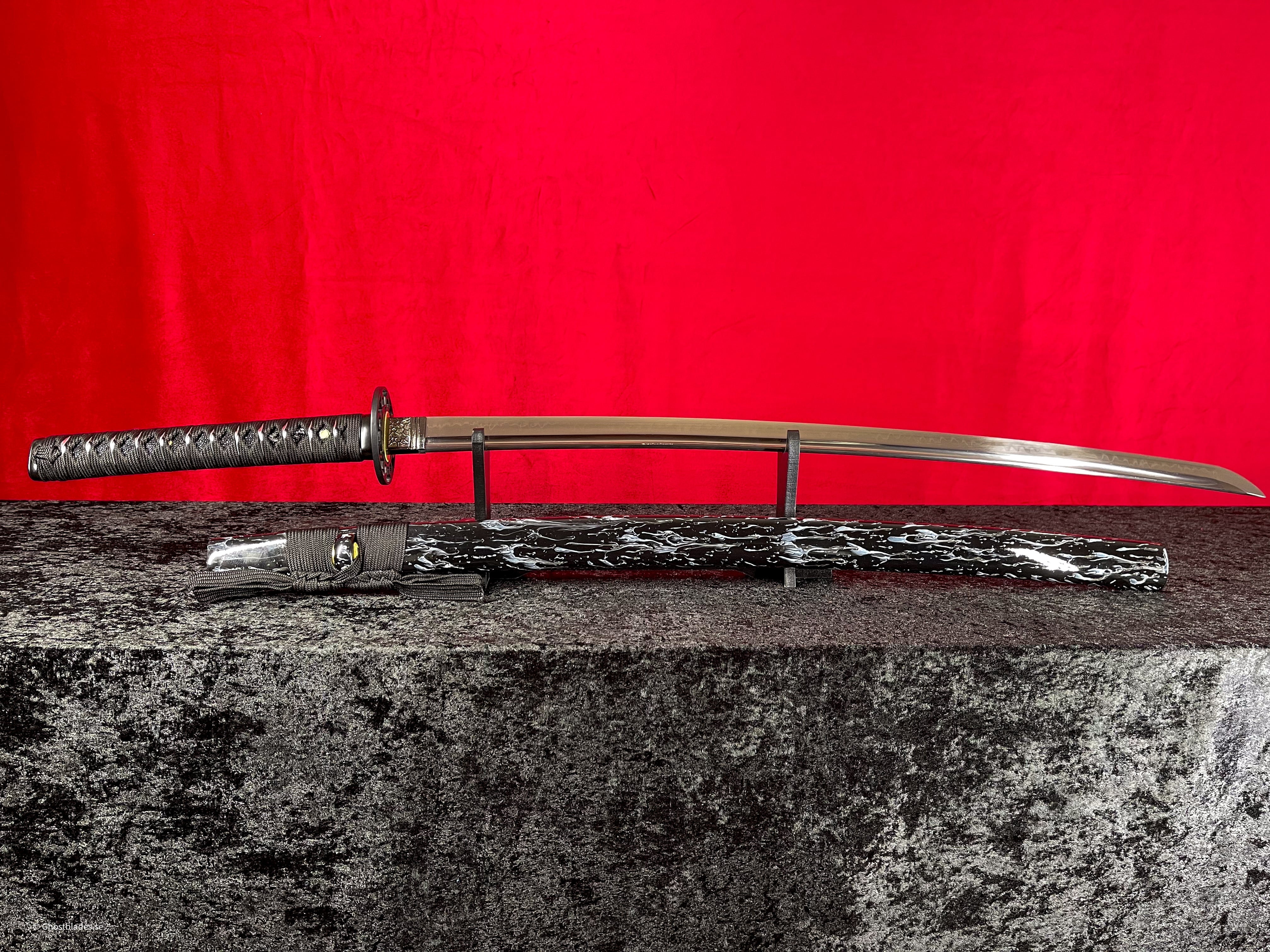 Santa Muerte Katana - Handgjort Samurajsvärd i T10-stål