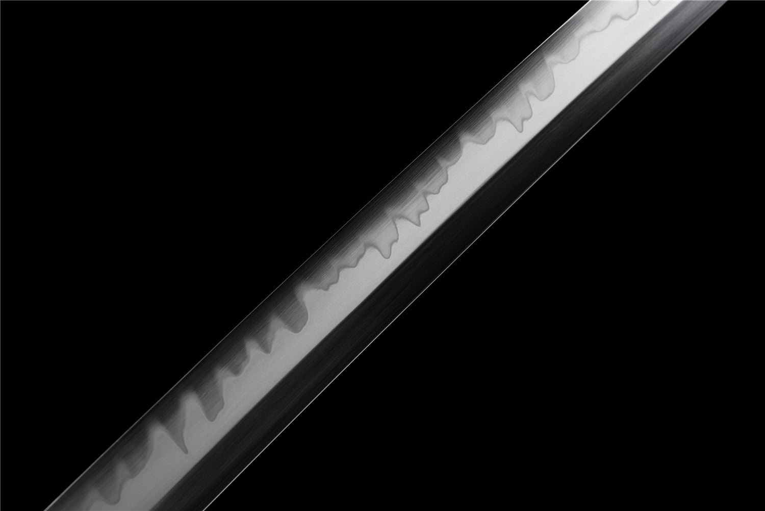 Sea Stinger Katana – T10 Lerhärdad med Horn & Suede