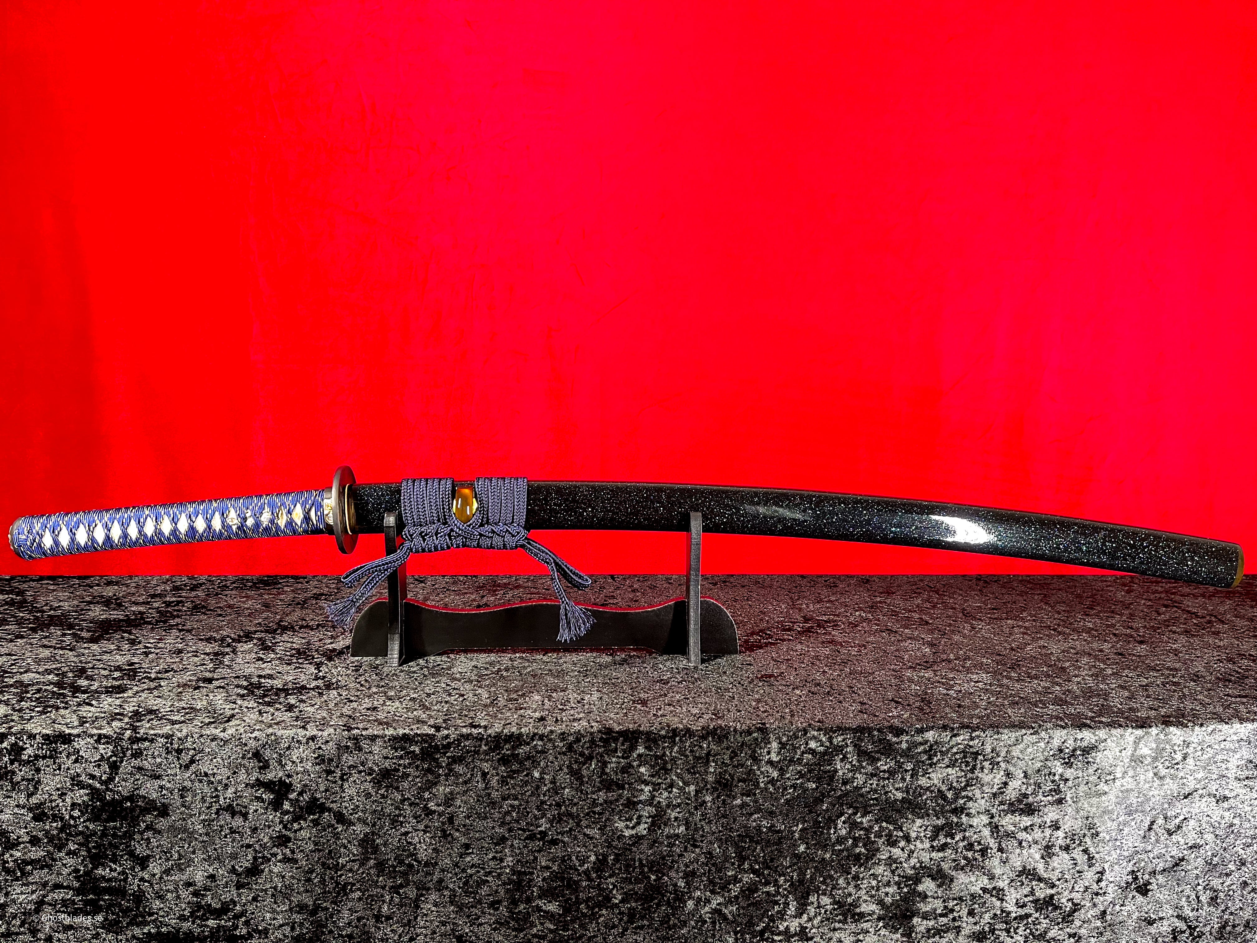 Velvet Eclipse Katana - Handgjort Samurajsvärd i T10-stål