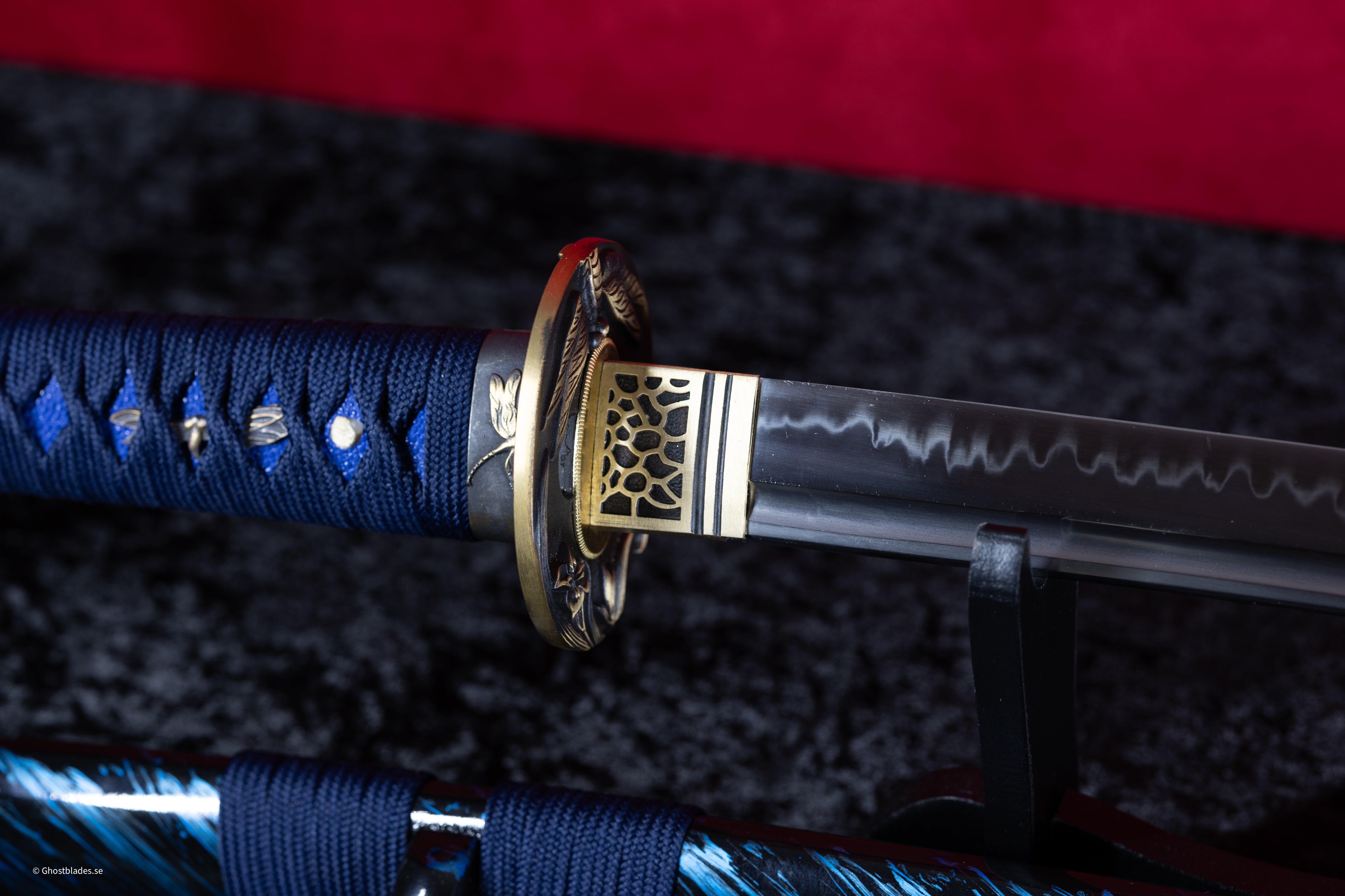 Voltage Katana - Handmade Samurai Sword in T10 Steel