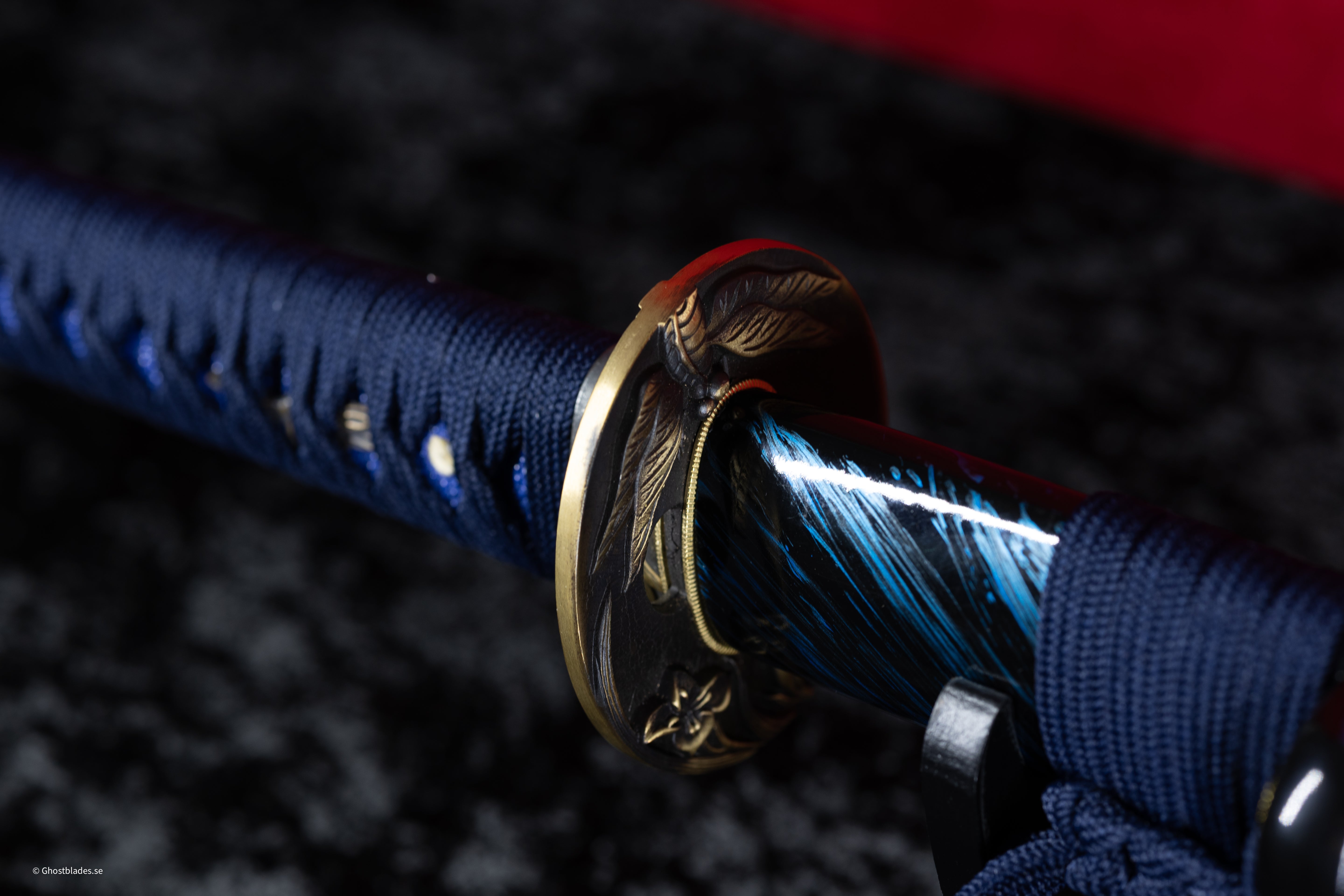 Voltage Katana - Handmade Samurai Sword in T10 Steel