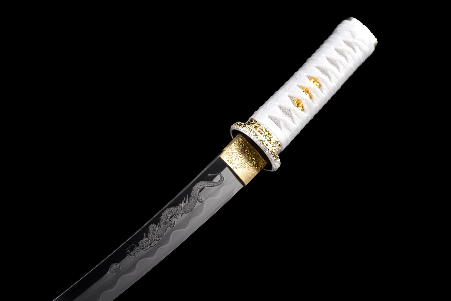 White Fang Tanto