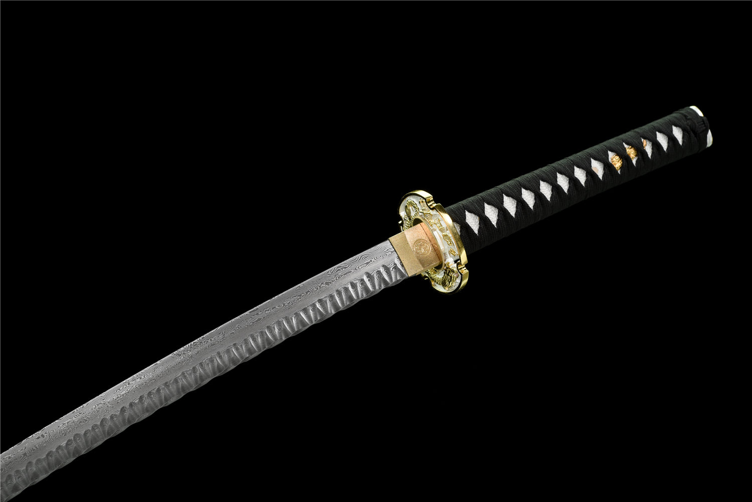 BLACKDRGN Katana – Folded Steel with stone pattern