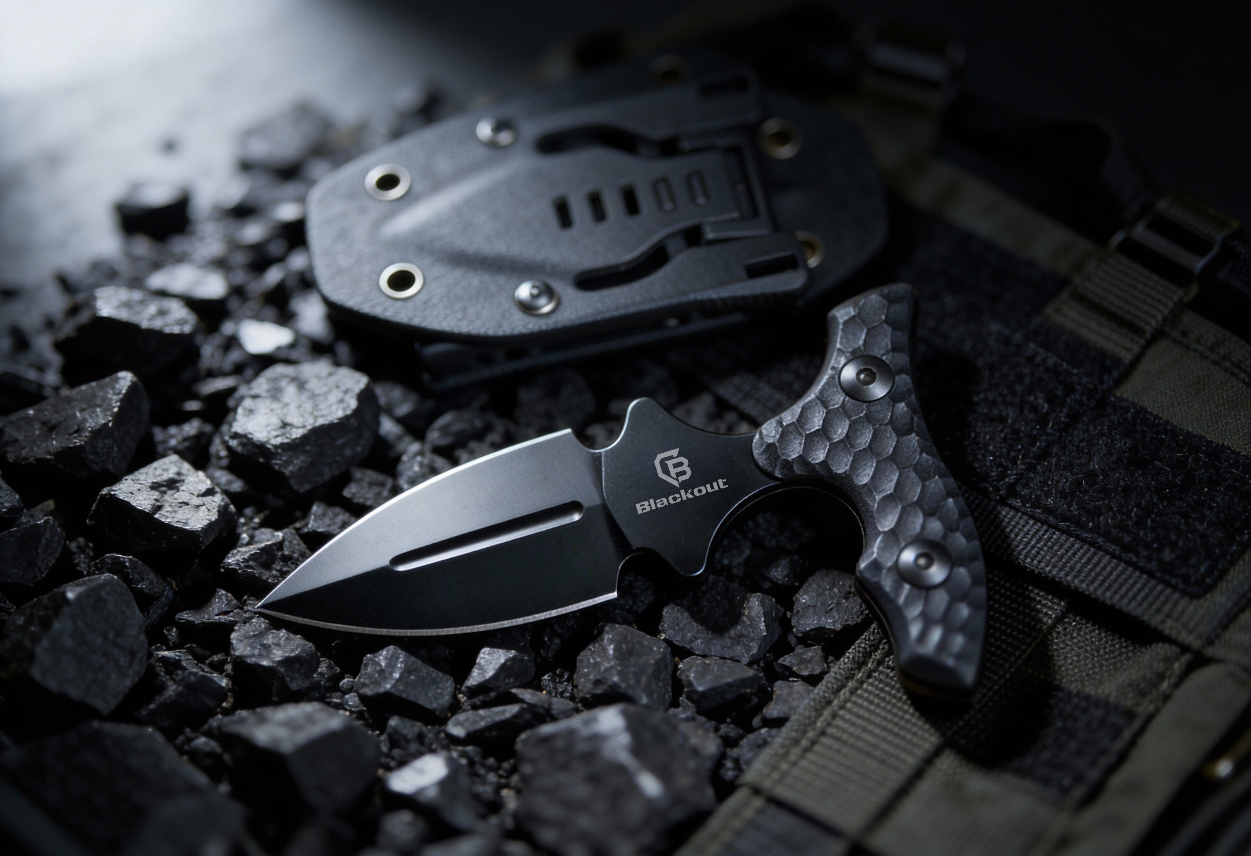 Blackout Push Dagger – Compact tactical knife in 420HC