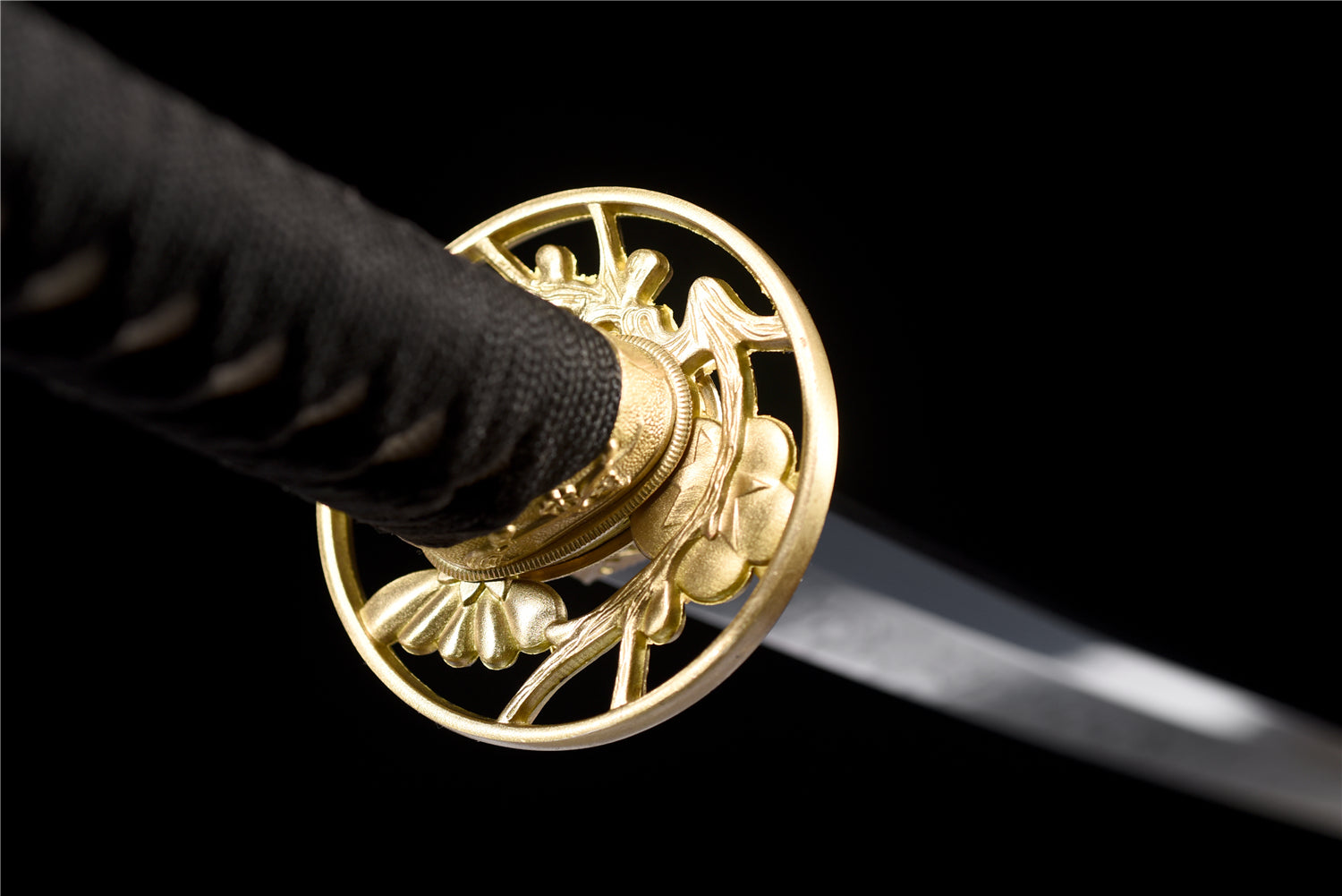 Dragon's Blood Katana – T10 steel Clay-tempered with Hamon