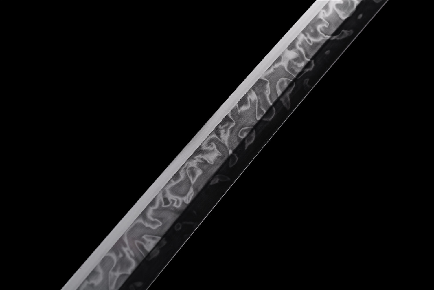 Epic Fury Katana – Handgjord T10 Katana med Hitatsura Hamon